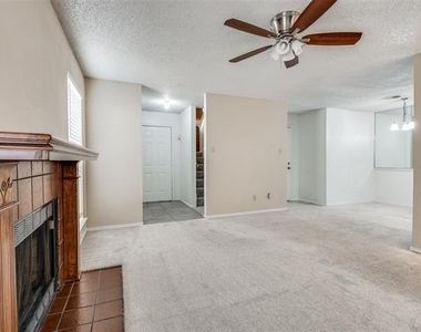 2617 Isbella Drive - Photo Thumbnail 2