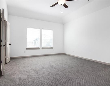 4549 English Maple Drive - Photo Thumbnail 13