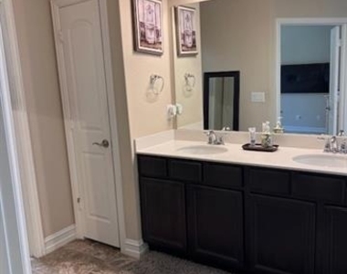 2333 Olivia Lane - Photo Thumbnail 28