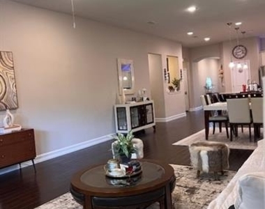 2333 Olivia Lane - Photo Thumbnail 9