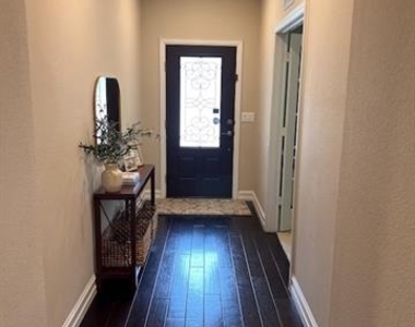 2333 Olivia Lane - Photo Thumbnail 4