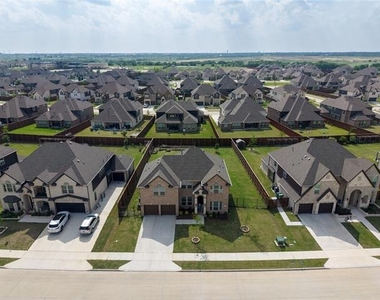 1064 Agape Drive - Photo Thumbnail 33