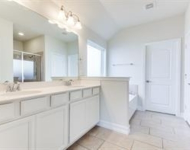 2336 Boatman Drive - Photo Thumbnail 6