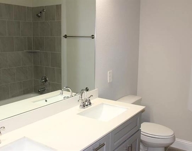 1752 Redding Street - Photo Thumbnail 18