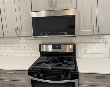 1752 Redding Street - Photo Thumbnail 6
