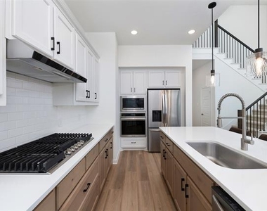 635 Brockwell Bend - Photo Thumbnail 6