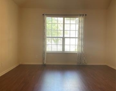 3605 Camino Trail - Photo Thumbnail 14