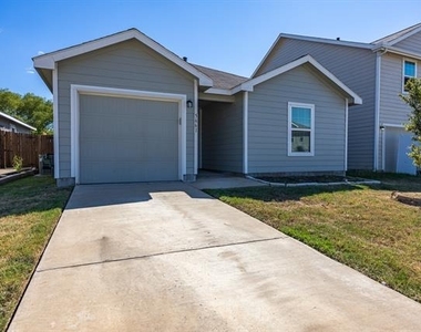5661 Mcclelland Street - Photo Thumbnail 1