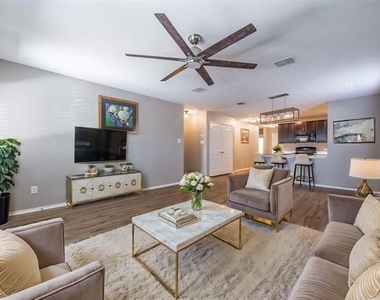5661 Mcclelland Street - Photo Thumbnail 4