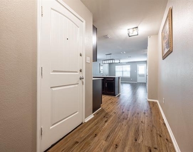 5661 Mcclelland Street - Photo Thumbnail 12
