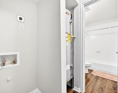 9837 Walnut Street - Photo Thumbnail 24