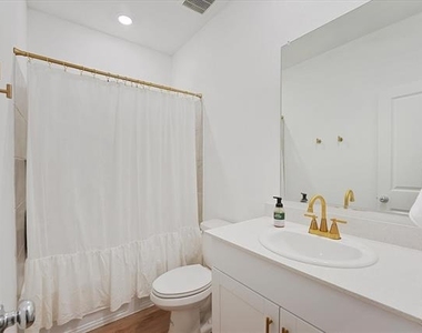 5028 Waterway Drive - Photo Thumbnail 22