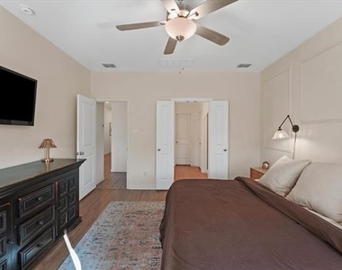 5028 Waterway Drive - Photo Thumbnail 27