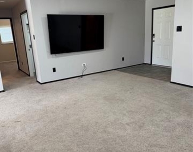 102 Rock Creek Lane - Photo Thumbnail 1