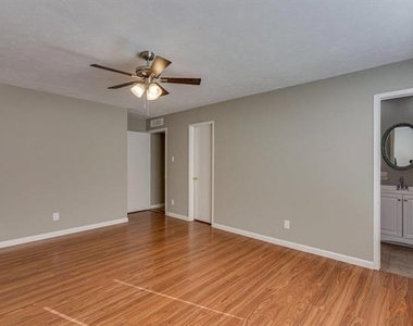 5709 Christie Lane - Photo Thumbnail 1