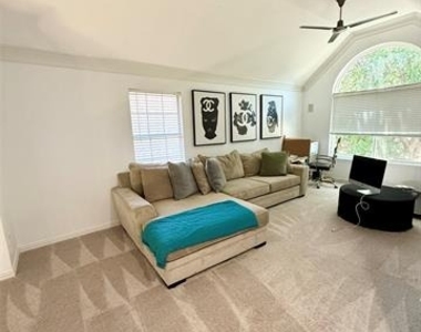 2651 Hidden Ridge Drive - Photo Thumbnail 20