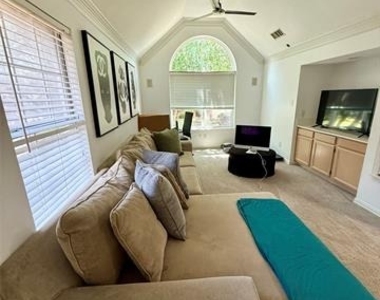 2651 Hidden Ridge Drive - Photo Thumbnail 4