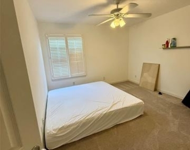 2651 Hidden Ridge Drive - Photo Thumbnail 32