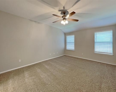 12252 Shadow Wood Trail - Photo Thumbnail 6