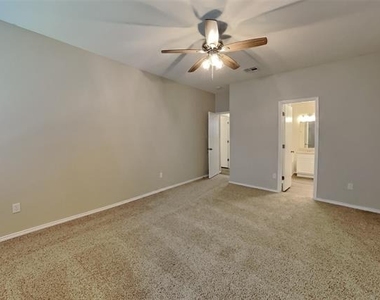 12252 Shadow Wood Trail - Photo Thumbnail 7
