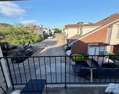 5100 Verde Valley Lane - Photo Thumbnail 8
