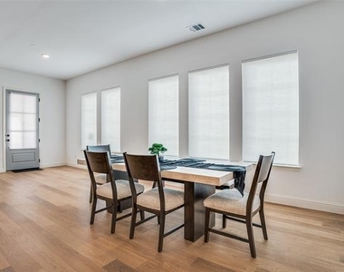 15603 Palmwood Road - Photo Thumbnail 1