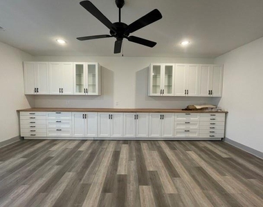 4801 Park View Place - Photo Thumbnail 30