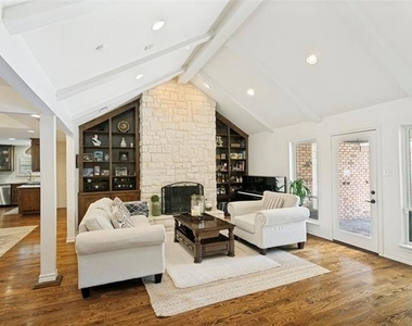 6010 Yellow Rock Trail - Photo Thumbnail 5
