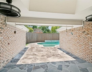 6010 Yellow Rock Trail - Photo Thumbnail 21