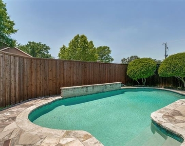 6010 Yellow Rock Trail - Photo Thumbnail 22