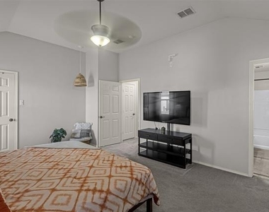 11833 Porcupine Drive - Photo Thumbnail 13