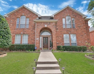 2116 Houlton Lane - Photo Thumbnail 2