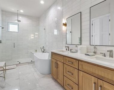 218 E Dallas Road - Photo Thumbnail 24