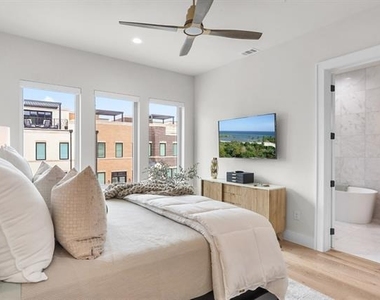 218 E Dallas Road - Photo Thumbnail 23