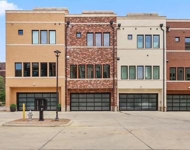 218 E Dallas Road - Photo Thumbnail 38