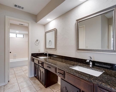 3916 San Mateo Drive - Photo Thumbnail 19