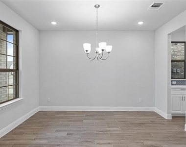 3822 Windmill Court - Photo Thumbnail 13