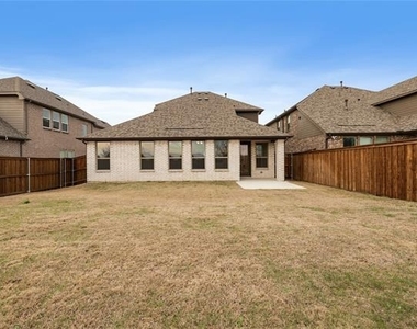 3822 Windmill Court - Photo Thumbnail 21