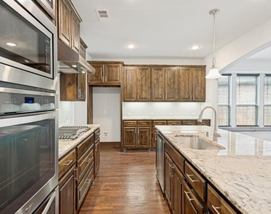5009 Joseph Street - Photo Thumbnail 11