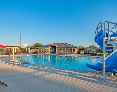 5009 Joseph Street - Photo Thumbnail 30