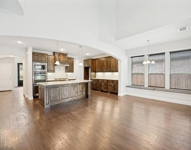 5009 Joseph Street - Photo Thumbnail 10