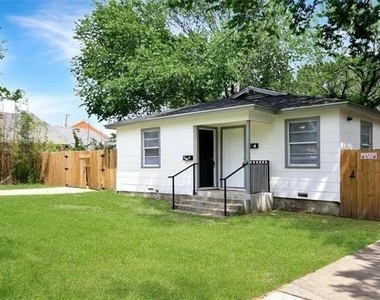 3109 Hunter Street - Photo Thumbnail 1