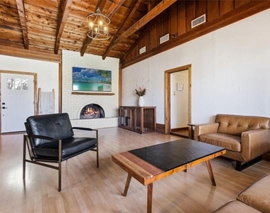 9213 Wilson Road - Photo Thumbnail 5