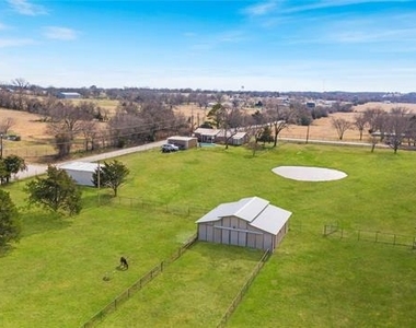 9213 Wilson Road - Photo Thumbnail 2