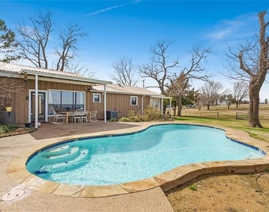 9213 Wilson Road - Photo Thumbnail 27