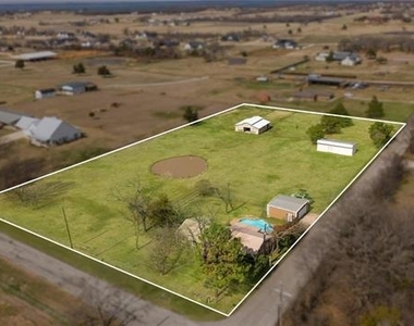 9213 Wilson Road - Photo Thumbnail 1