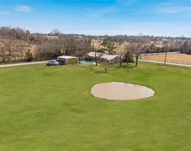 9213 Wilson Road - Photo Thumbnail 3