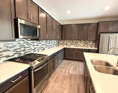 22995 E Calle Luna - Photo Thumbnail 5