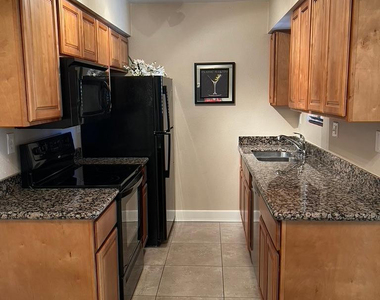 5877 N Granite Reef Road - Photo Thumbnail 1