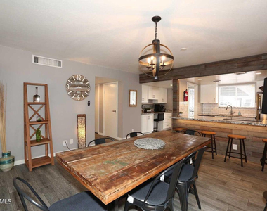 4701 N 68th Street - Photo Thumbnail 4
